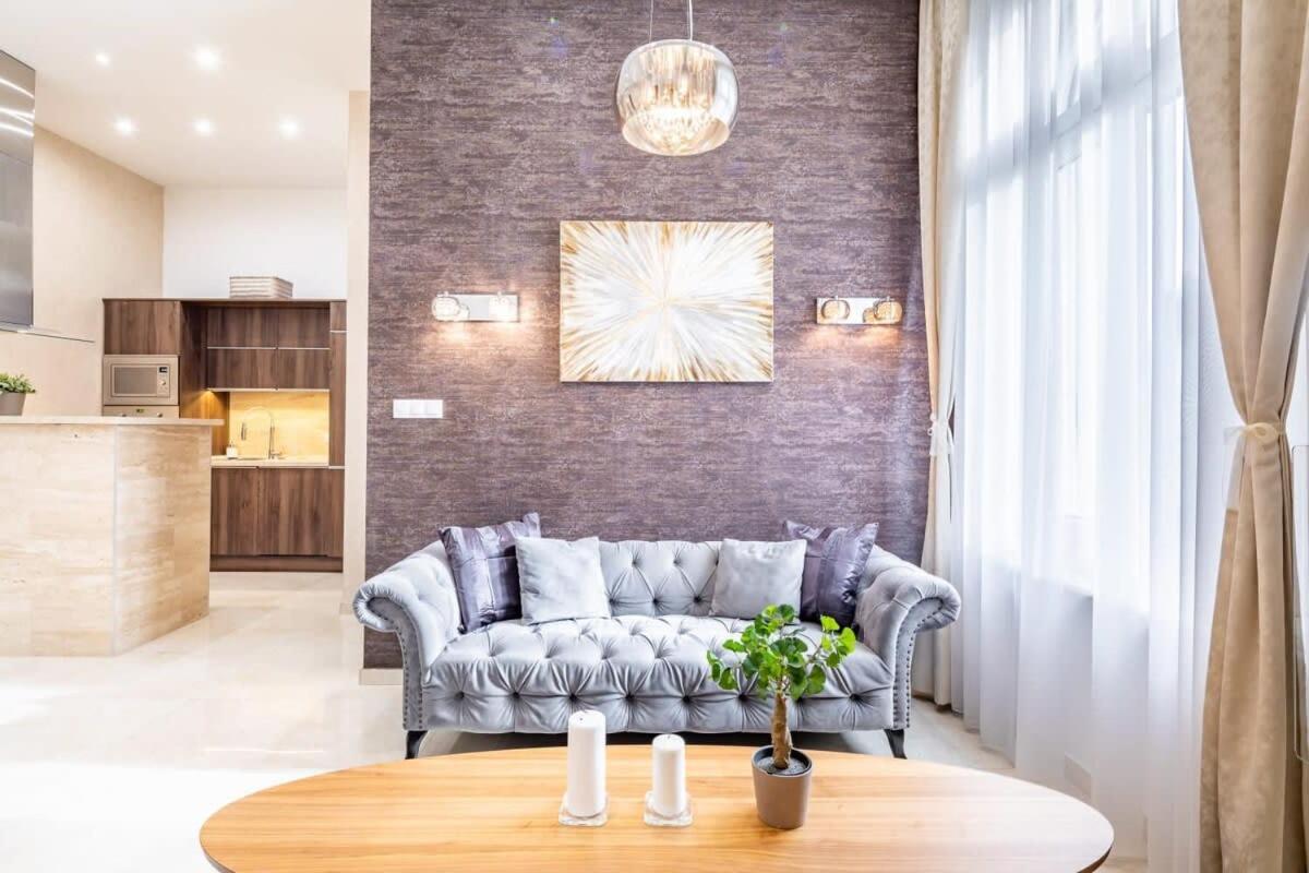 Splendid Perfectly Located Flat With Sauna Apartman Budapest Kültér fotó